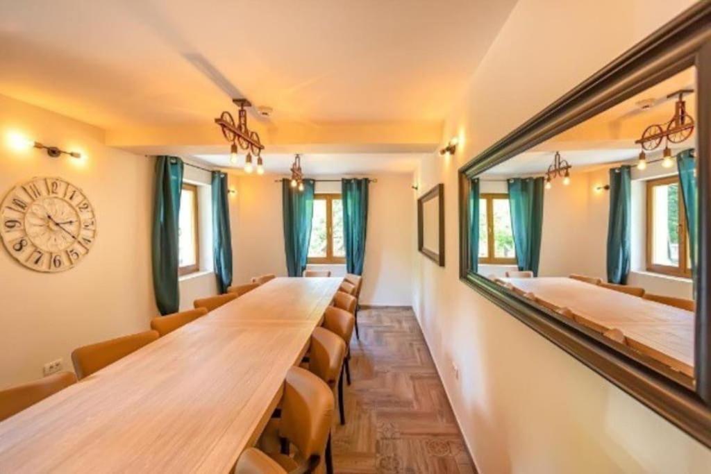 Chiba Chalet Timisu de Jos Bagian luar foto